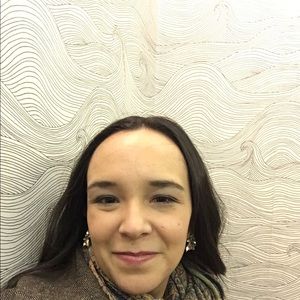 Meet your Posher, Veronica